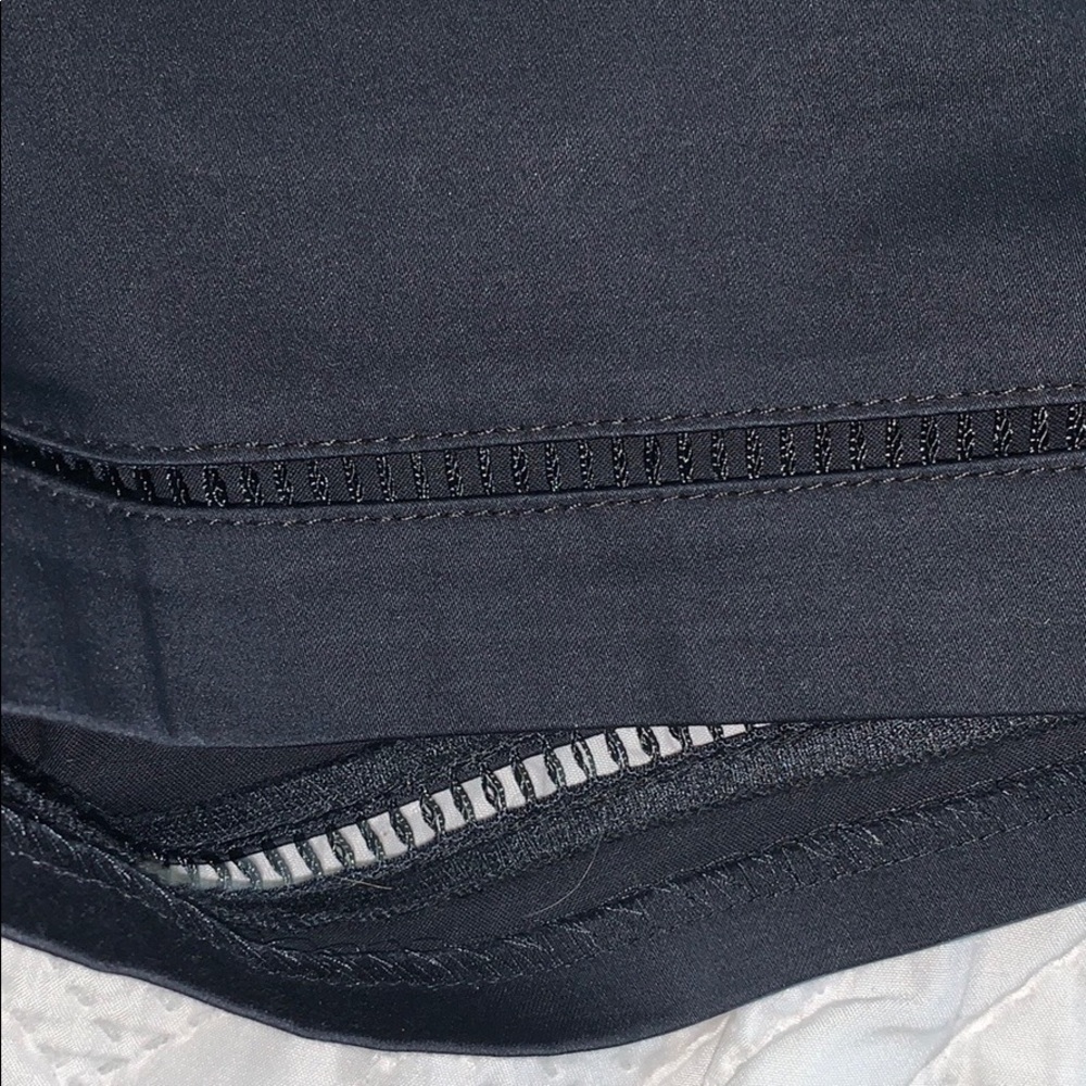 Calvin Klein Shorts - Picture 4 of 5